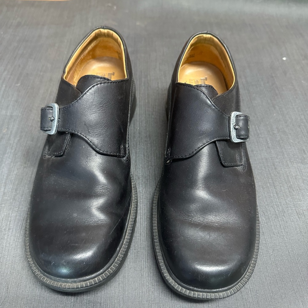 Women’s waterproof Timberlands leather shoes size8.5